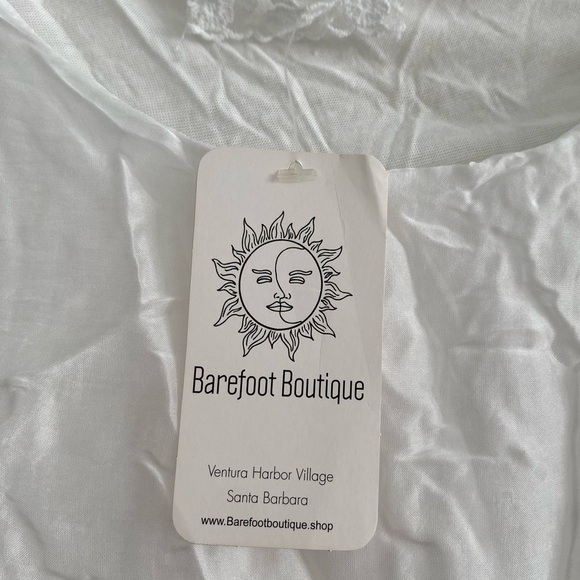 Italian silk short sleeve top - Picture 3 of 8